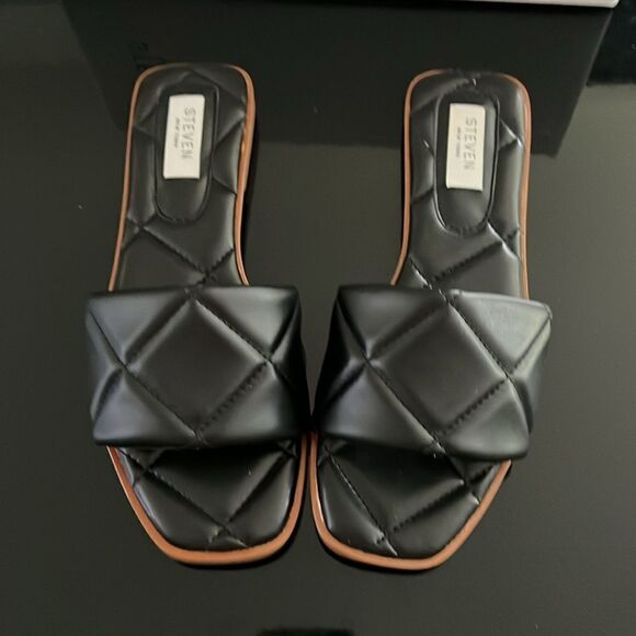 NWT Steven NY by Steve Madden quilted slip on sandals 7.5 - Picture 1 of 7
